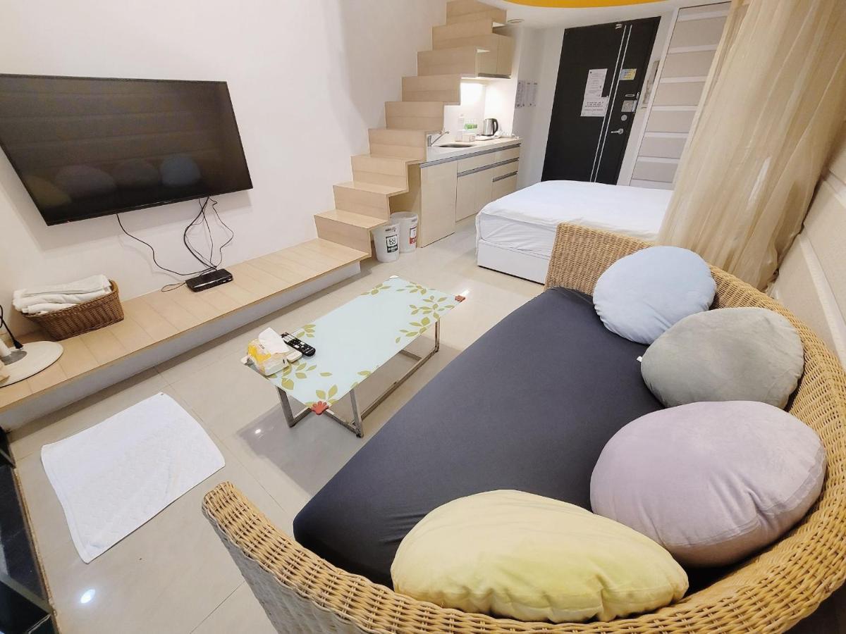Ferienwohnung 暖暖窩溫泉湯旅 Jiaoxi Exterior foto